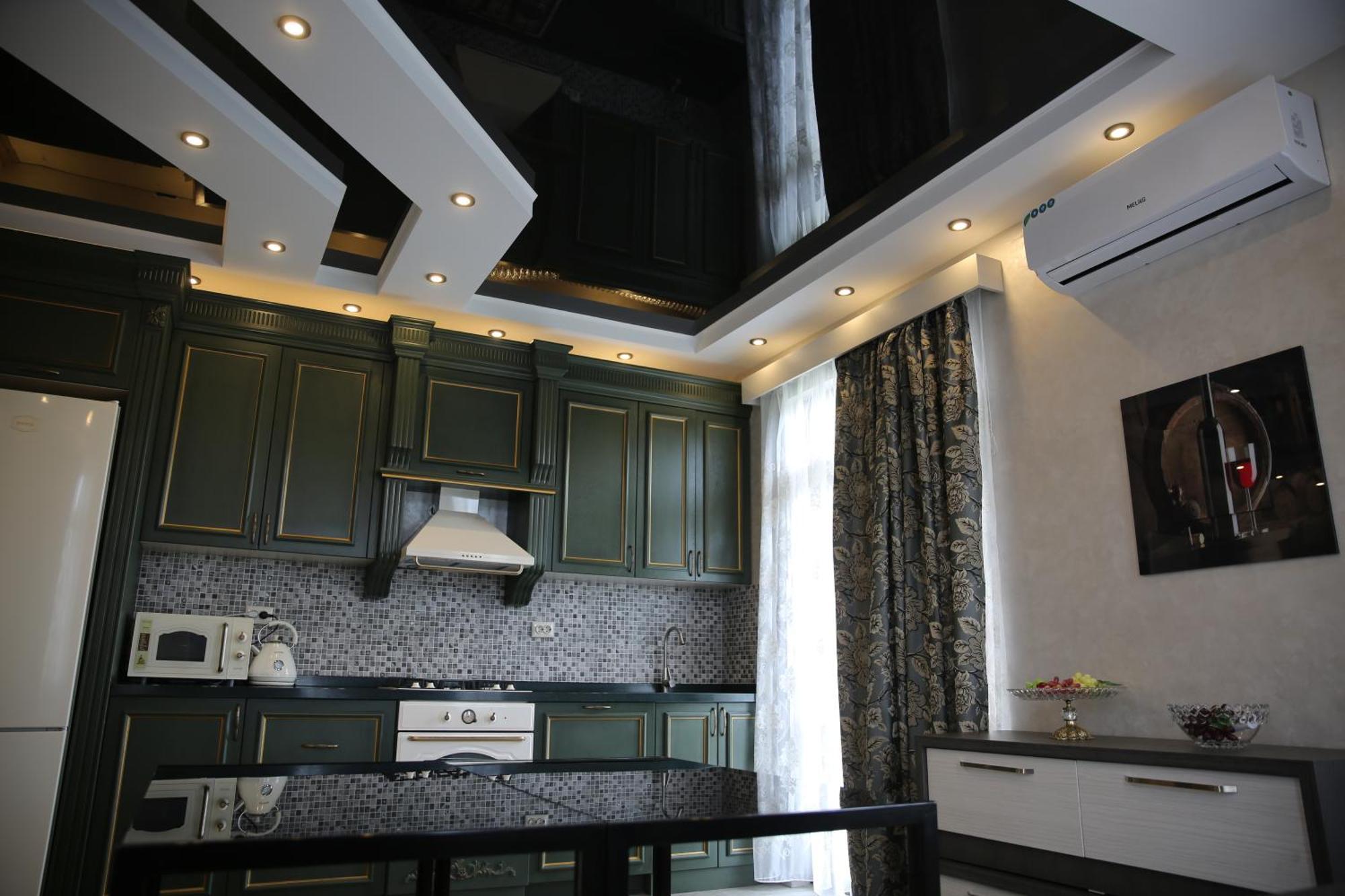 Villa Mariana Batoumi Extérieur photo