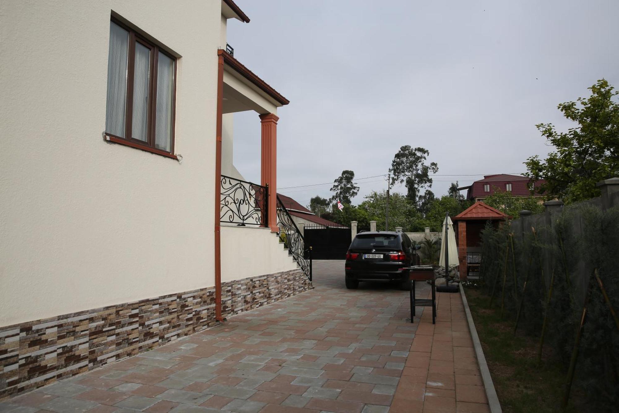 Villa Mariana Batoumi Extérieur photo
