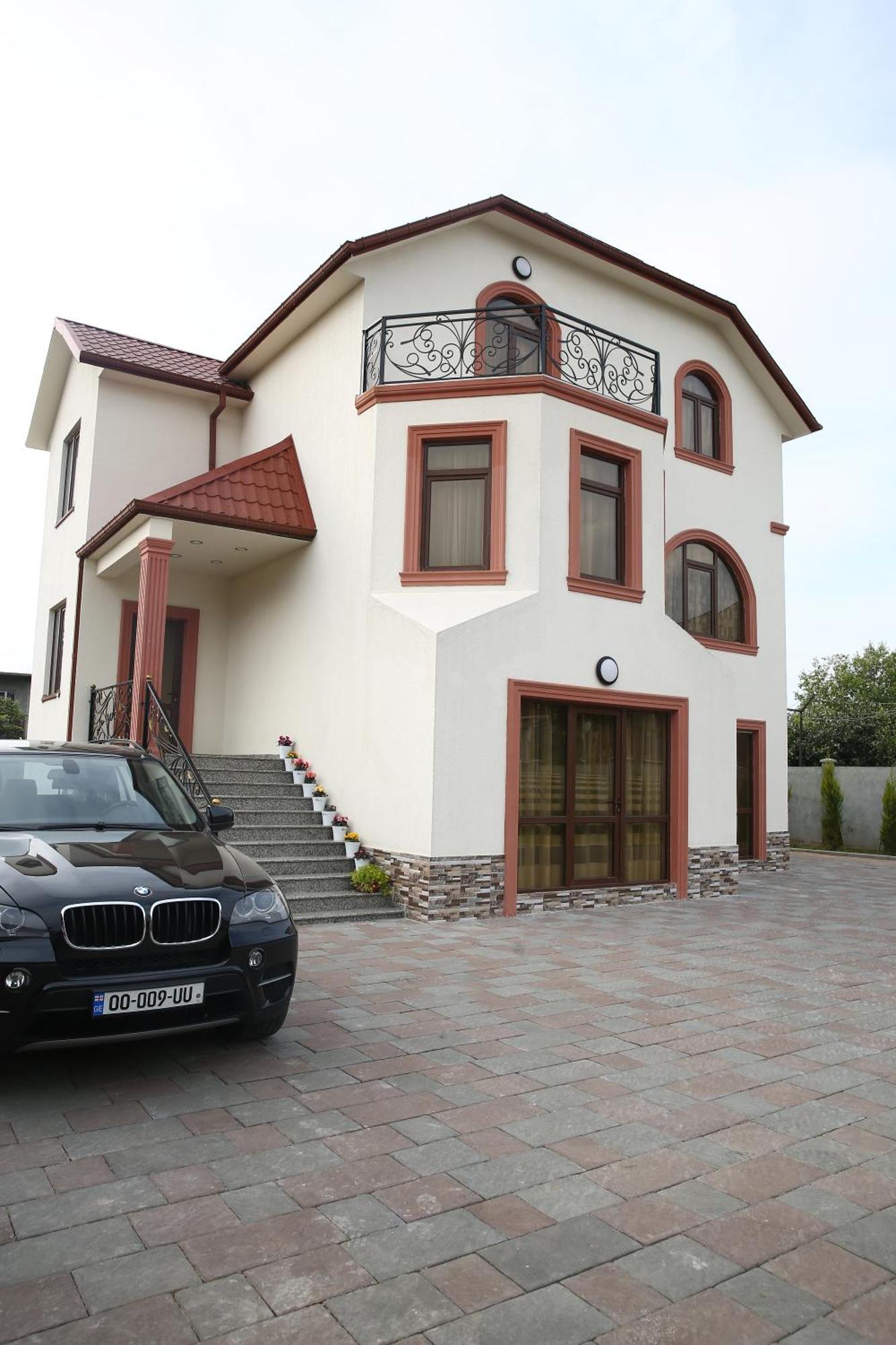 Villa Mariana Batoumi Extérieur photo