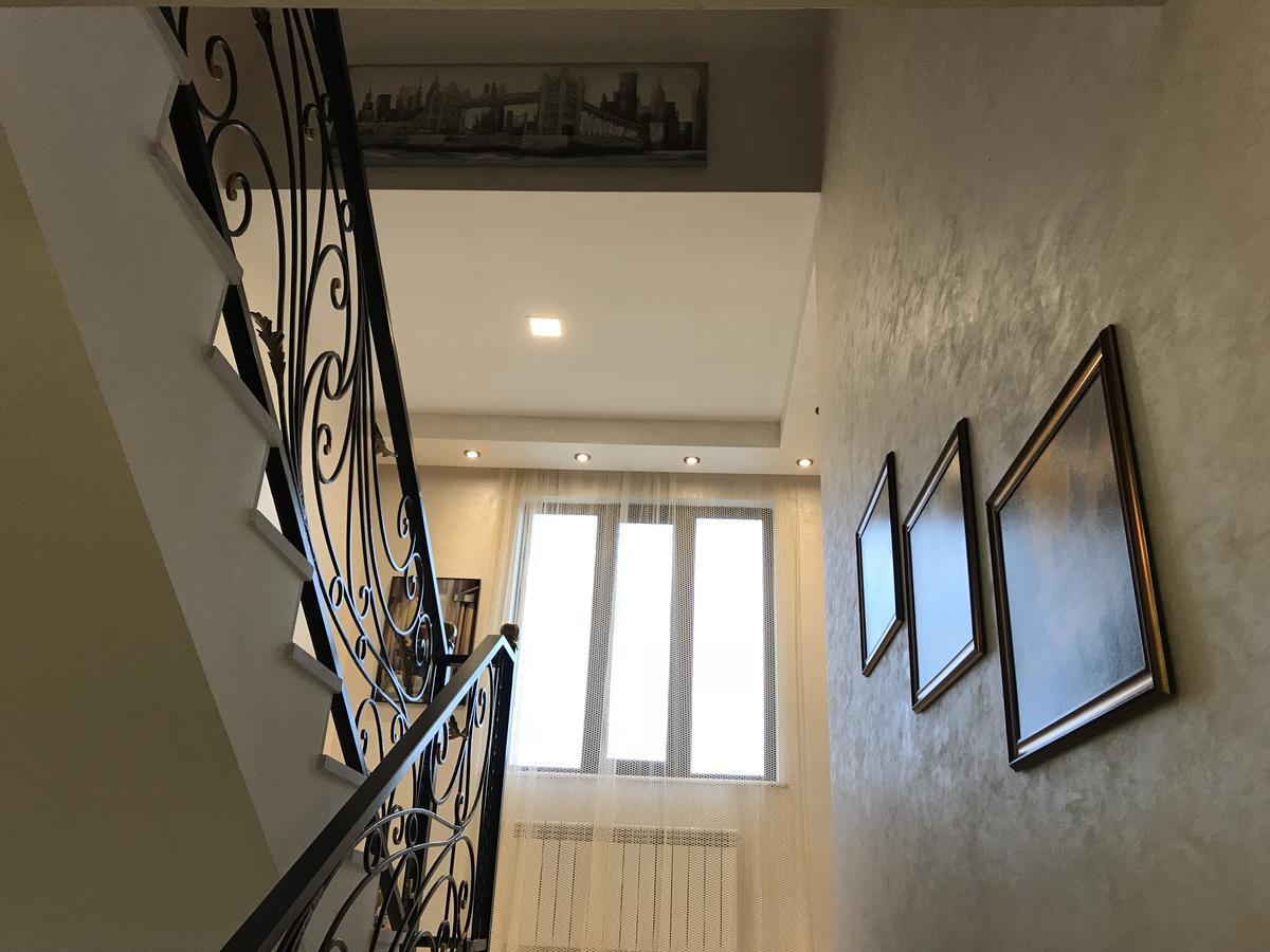 Villa Mariana Batoumi Extérieur photo